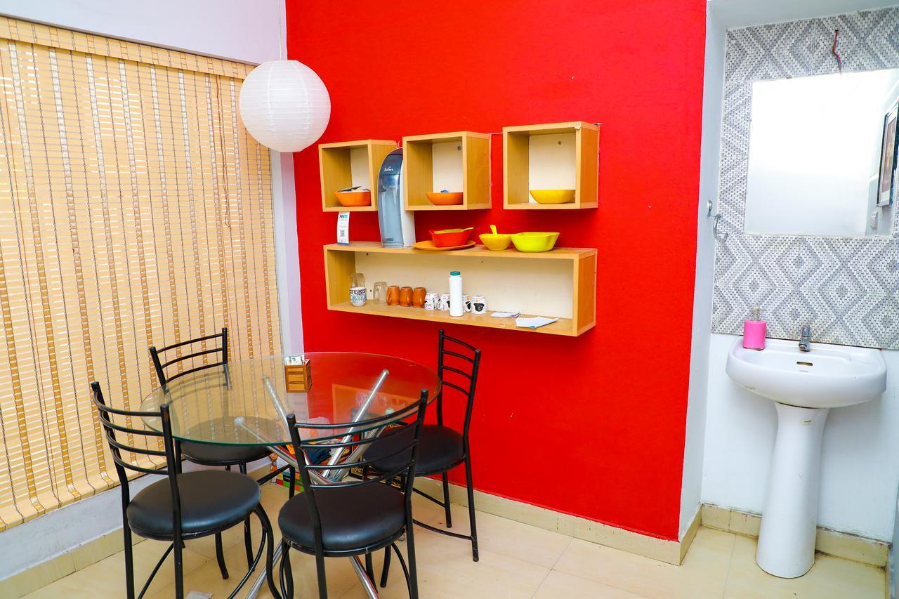 Niya Nest Homestay Kochi Buitenkant foto